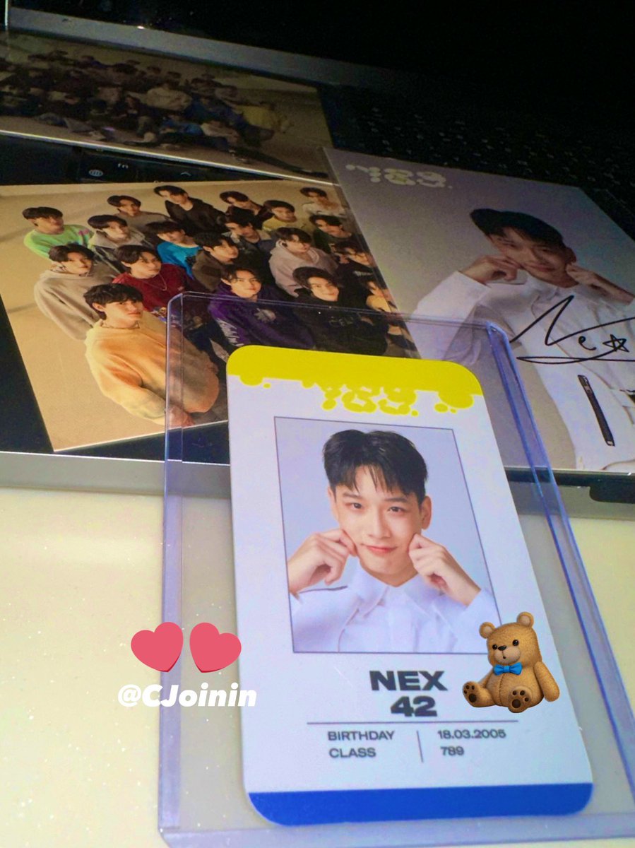 seeuattschool's tweet photo. 🎅🏻 แจก IDCARD “NEX” 1 รางวัล
+ holder set <สุ่มแจกให้กับฟลว + รี>

     📌 สุ่มแจกวันที่ 4/2 (8p.m.)

      เนื่องจาก dm ตามหาน้องกันเยอะมากๆ และเราก็ไม่อยากขายเมน จะแจกให้กับคนที่ตามวงบัสจริงๆ💖🫶🏻 และ นี่คือใบสุดท้ายของเน้กที่จะแจกแน้ว😂

❌ห้ามนำไปขายต่อโดยเด็ดขาด
(สุ่มจาก ฟลวเรา + รีเท่านั้น)

Ps. แจก ID card Nex + holder ส่งฟรี

#NEXnattakit #BUSbecauseofyouishine 
#ตลาดนัดBUS