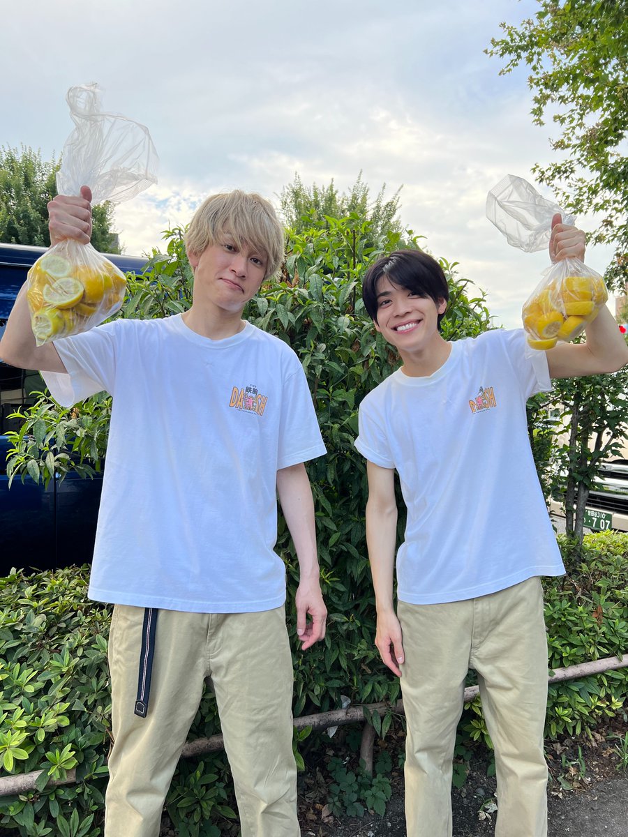 RT @tetsuwan_DASH: ／ #鉄腕DASH 放送中🌳 ＼ 新宿の街でいただいた