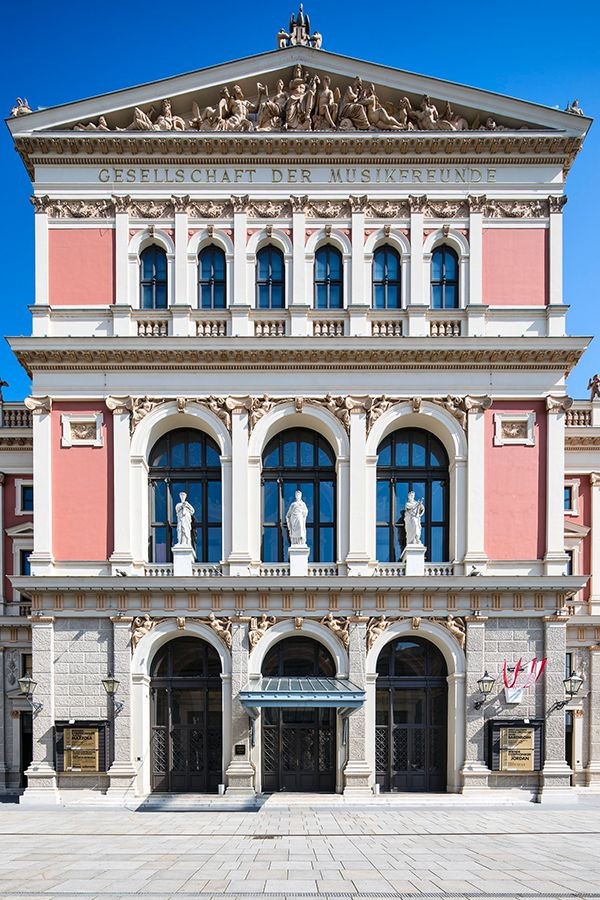 Building of the Wiener Philharmoniker in Vienna 🇦🇹. (📷 MRogers)