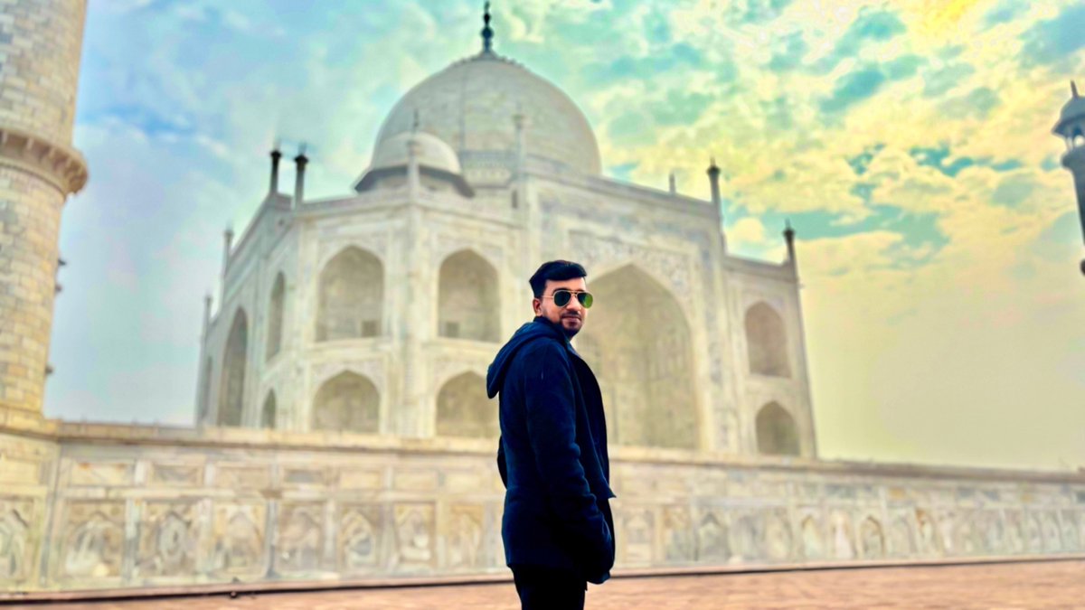 krazybites's tweet photo. At the Taj #tajmahal #BelleMariano #BoycottRipCurl #DancaComAsEstrelas #agra #india #wondersofworld #INDvsENG #MunguiaRyder #NitishKumar #RoyalRumble2024 https://t.co/ksuAz4dwNt