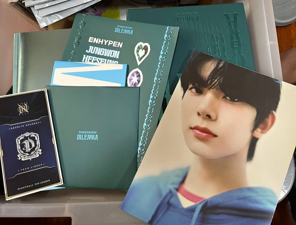 0624SNcart's tweet photo. Border Carnival Hype, Dimension Dilemma Essential and Charybdis

🏷 wts lfb bc dd essen pc photocard enhypen enha sunoo heeseung jungwon jake jay sunghoon niki https://t.co/IzSZottuJZ