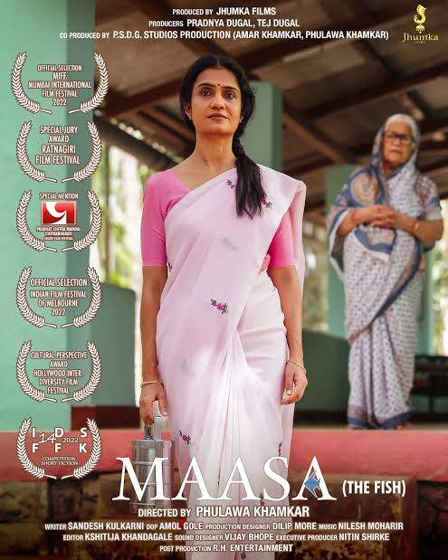 Marathi short film #Maasa (2022) by #PhulwaKhamkar, ft. @AmrutaSubhash #JyotiSubhash @sandeshkul #NayanJadhav & #PawarVajra, out now on the @pocketfilmsin YouTube channel Link: youtu.be/orayV2fpOmY?si…