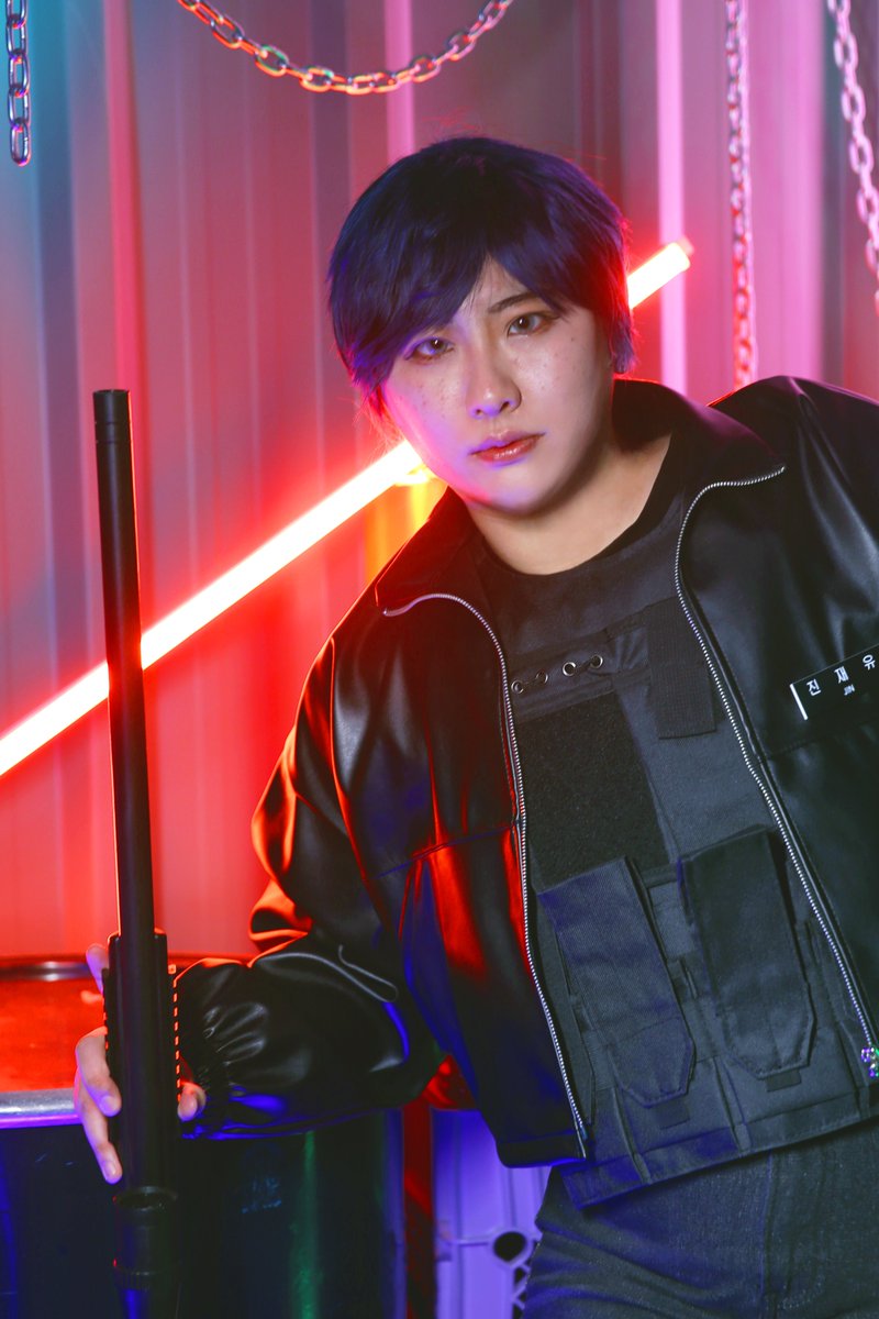 G_i_W_a_'s tweet image. #타임아웃_작전성공

진재유를 맡았던 기와입니다 🐹 ~이번에도셀카가없는사람~ 다들 힘써주시고 함께 즐겨주셔서 덕분에 무사히 잘 끝났네요 :  ) .. .... 손님을 했어야 했는데 하하핫

이래저래 고민도 많았고 확신이 없던 캐입인데도 잘 놀아주셔서 감사합니다 제 안의 재유는 좀 상남자엿어요 🤔