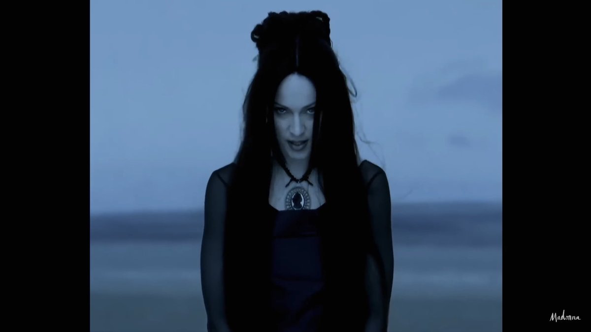 teomussobaladin's tweet photo. Buon Ascolto e #BuonaDomenica #28Gennaio2024 🍻 #TeoBaladin

Madonna - Frozen (Official Video) [HD] 🍻 https://t.co/OpLna5nB3M 🍻 #TeoBaladin https://t.co/CIQi3BKiJC