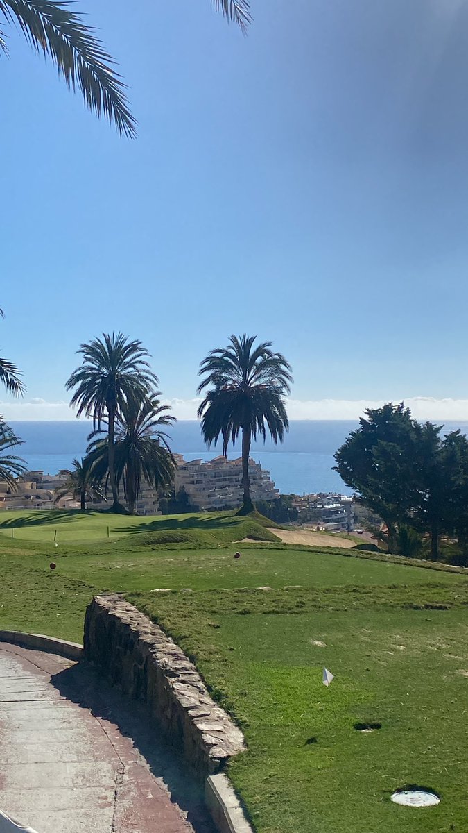 Absolute stunner, <a href="/Torrequebrada/">Torrequebrada Golf</a> . Thanks to Hanns, Ulreka and Bo for the game.😎⛳️🏌️