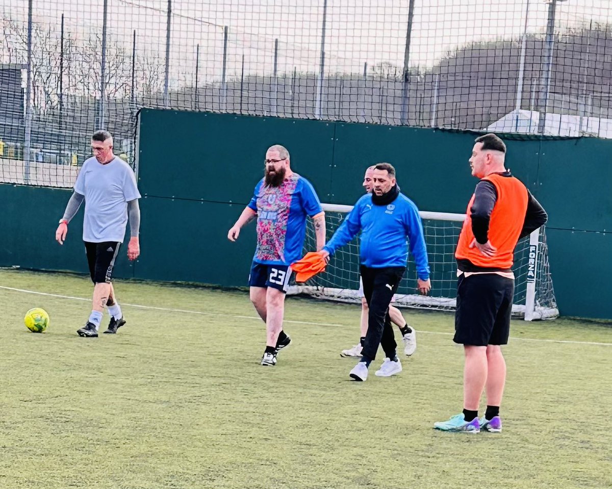 lee paterson tweet media