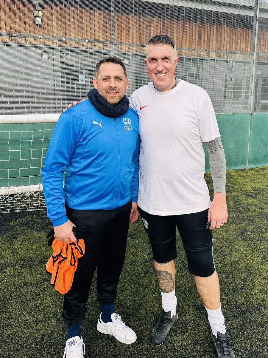 lee paterson tweet media