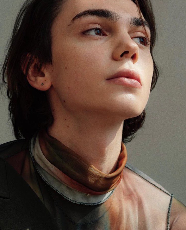 ✑ 2nd work

 ➥ for YSL ༄

part.1 ♡