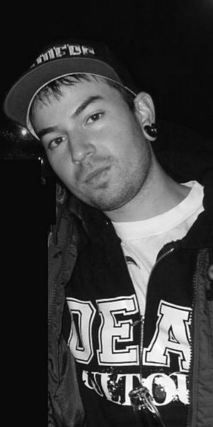 HUmafia's tweet photo. 174 best images about Hollywood Undead on Pinterest | Chibi, Hollywood ... https://t.co/ko064jLZMM https://t.co/NkcAKAnzB2
