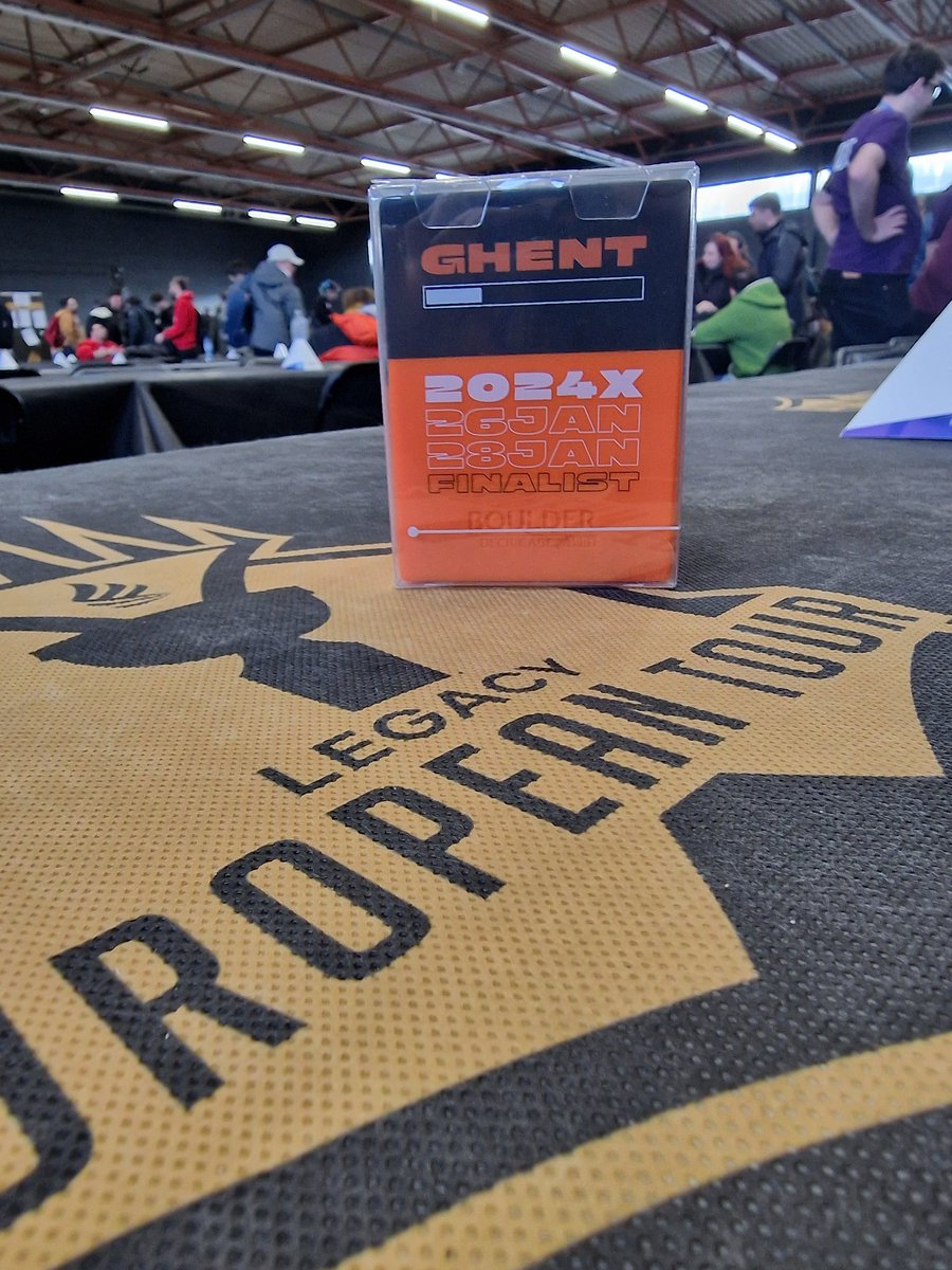 Queréis la caja de los finalistas de #LECGhent que han organizado los amigos de <a href="/LegacyEUTour/">Legacy Events</a> ?

Pues aquí os dejo como la podéis ganar 🥰✨️

Da ❤️
Haz 🔄
Follow 🚶‍♂️
Menciona a un amigo 🫂