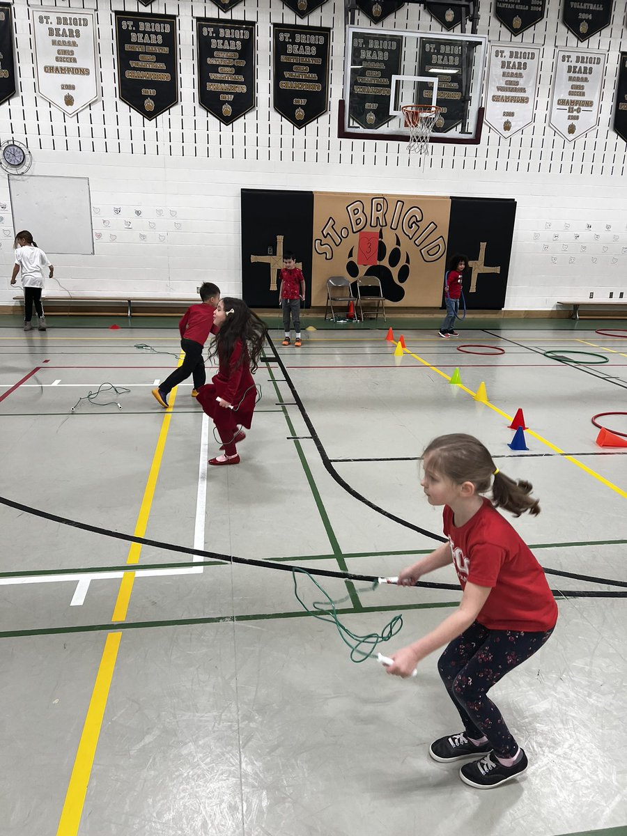 Ms. Gomes tweet media