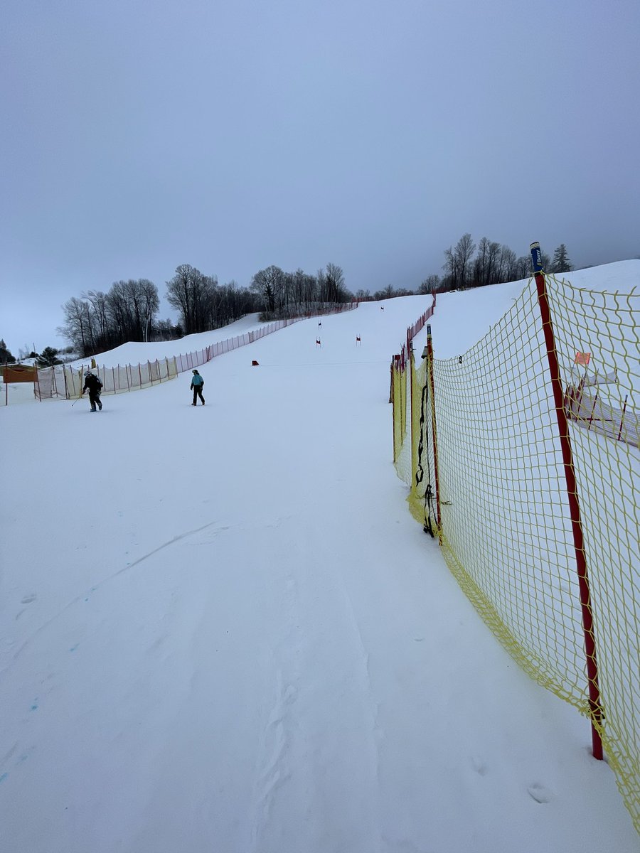 Calabogie_ski's tweet photo. Race day @CalabogiePeaks!!!
Good luck to the U1️⃣6️⃣s racing today!!! https://t.co/GQaHhOwBFM