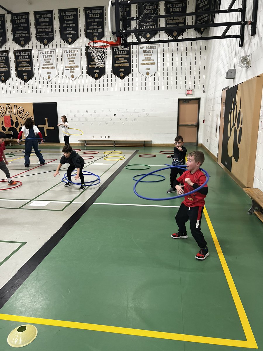 Ms. Gomes tweet media