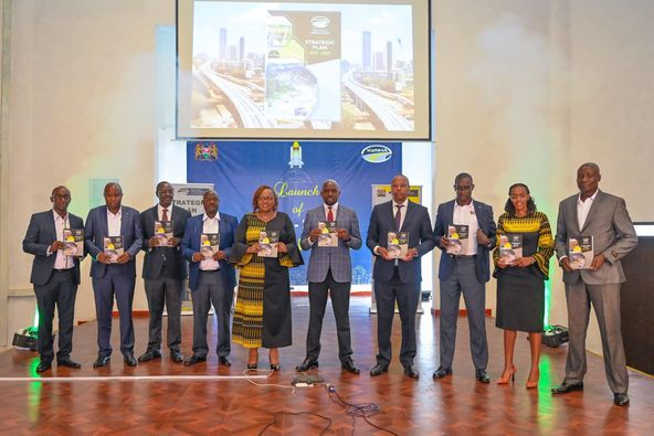 KenyaYaendelea's tweet photo. Roadmap To The Future.

Hon. Kipchumba Murkomen, Cabinet Secretary, Ministry of Roads and Transport, officially launched the KeNHA transformational 2023–2027 Strategic Plan

This innovative project paves the way for revamping the country's transportation system.
#KenyaYaendelea https://t.co/WsDEWkQn6B