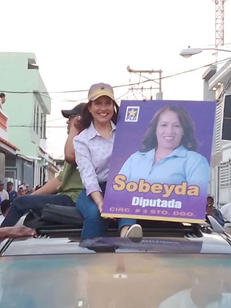 Sobeyda_S's tweet photo. Gracias compañera Margarita! #SobeydaDiputada. Circ. #3. https://t.co/OngXwZVhq2