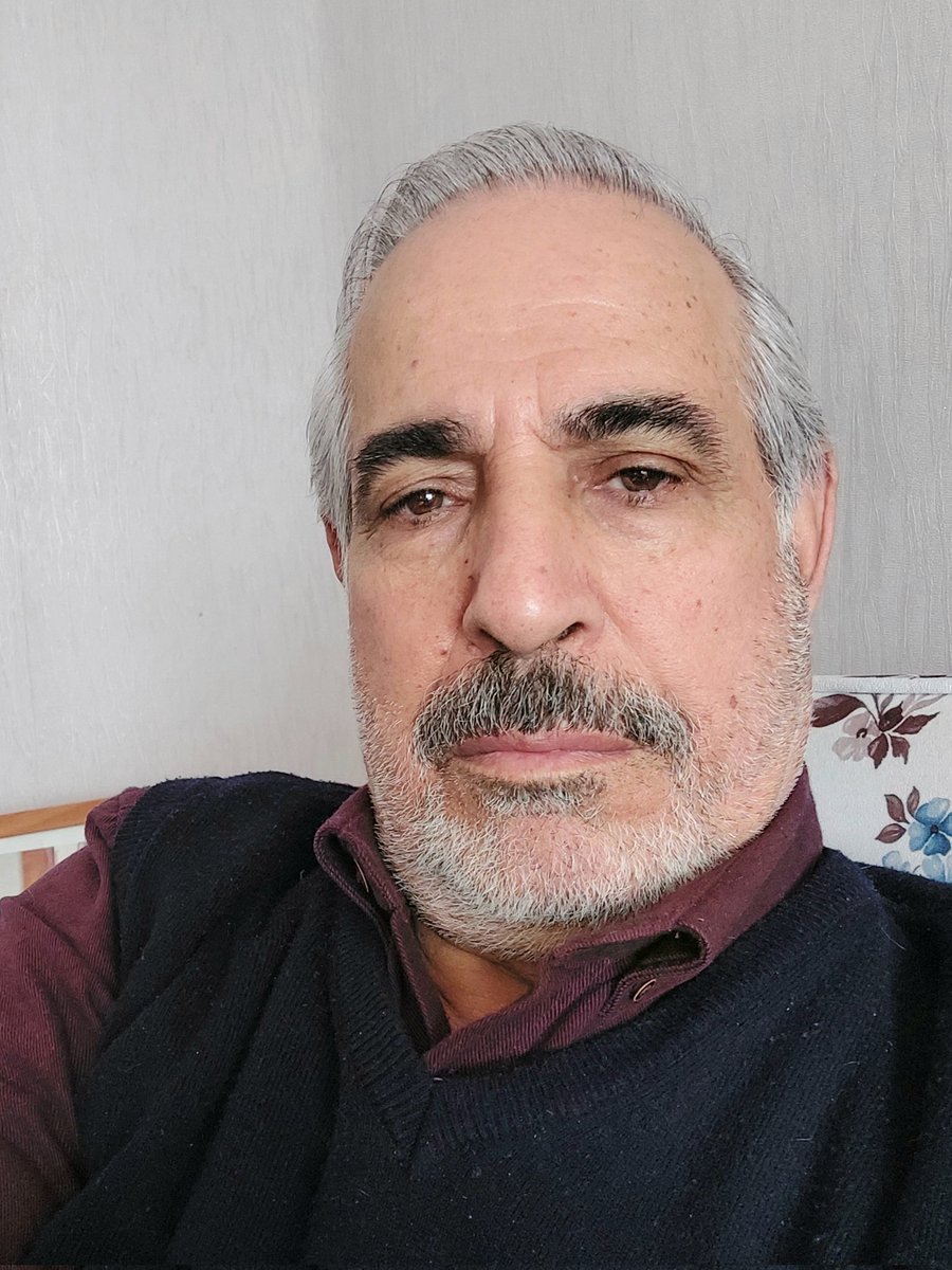 Yarın yaş günüm. Bir yıl daha yaşlandık.