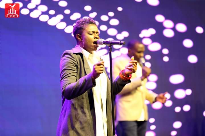 SummitAbuja's tweet photo. Soul-stirring melodies, harmonies that resonate in the depths of the heart. 360 Degrees Choir ushered us into a realm of divine alignment and breakthrough. πΆβ¨
πππππ₯π₯ππ
#360Degrees
#ChoirMinistration
#DestinyAlignment
#GreatPossibilities #SummitBibleChurch https://t.co/mIShMMbuNd