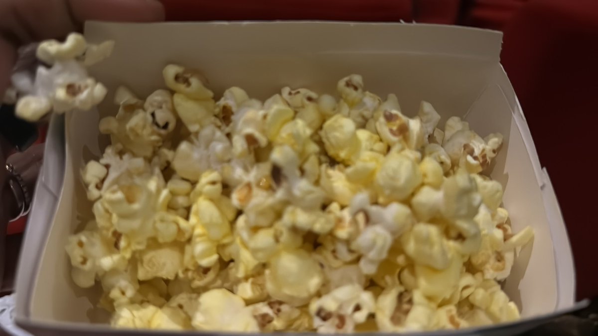 bindug20's tweet photo. @PicturesPVR what happened to the popcorn here @ icon pvr Hyderabad? What’s the fun watching a movie with bleh popcorn 🍿 😭. I hope #FighterMovie is really entertaining now 🤞 https://t.co/DQRk9xhT5z