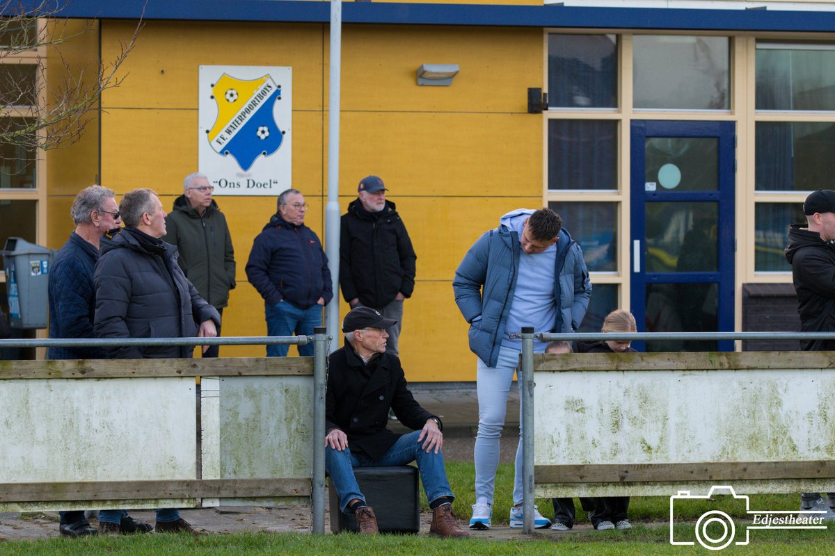 stadionautist's tweet photo. Sportcentrum Schuttersveld
Waterpoort Boys

#groundhopping #groundspotting #stadiumhopping #ground #sportpark #stadionautist #groundhopper #nonleague #waterpoortboys #wéépéébéé #sneek #snits #schuttersveld #friesland #fryslân #panenkamagazine https://t.co/B51lGsbMEn