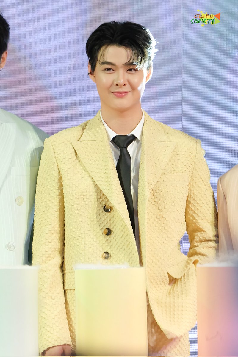 bunterngsociety's tweet photo. ฤกษ์ดี​ CEO คนใหม่ "เซ้นต์ ศุภพงษ์" เปิดผลิตภัณฑ์แรกของ บริษัทในชื่อ PIRAMYST ผลิตภัณฑ์เสริมอาหาร 'ไฟท็อกซี่" (Fitoxy) ไฟเบอร์ (Prebiotic)

#FITOXYxBillyBabe 
#PIRAMYST #Fitoxy
#Saint_sup https://t.co/zv5ynKOUeY