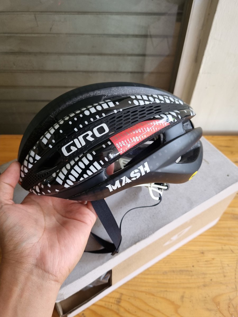 Fix_Fixed tweet media