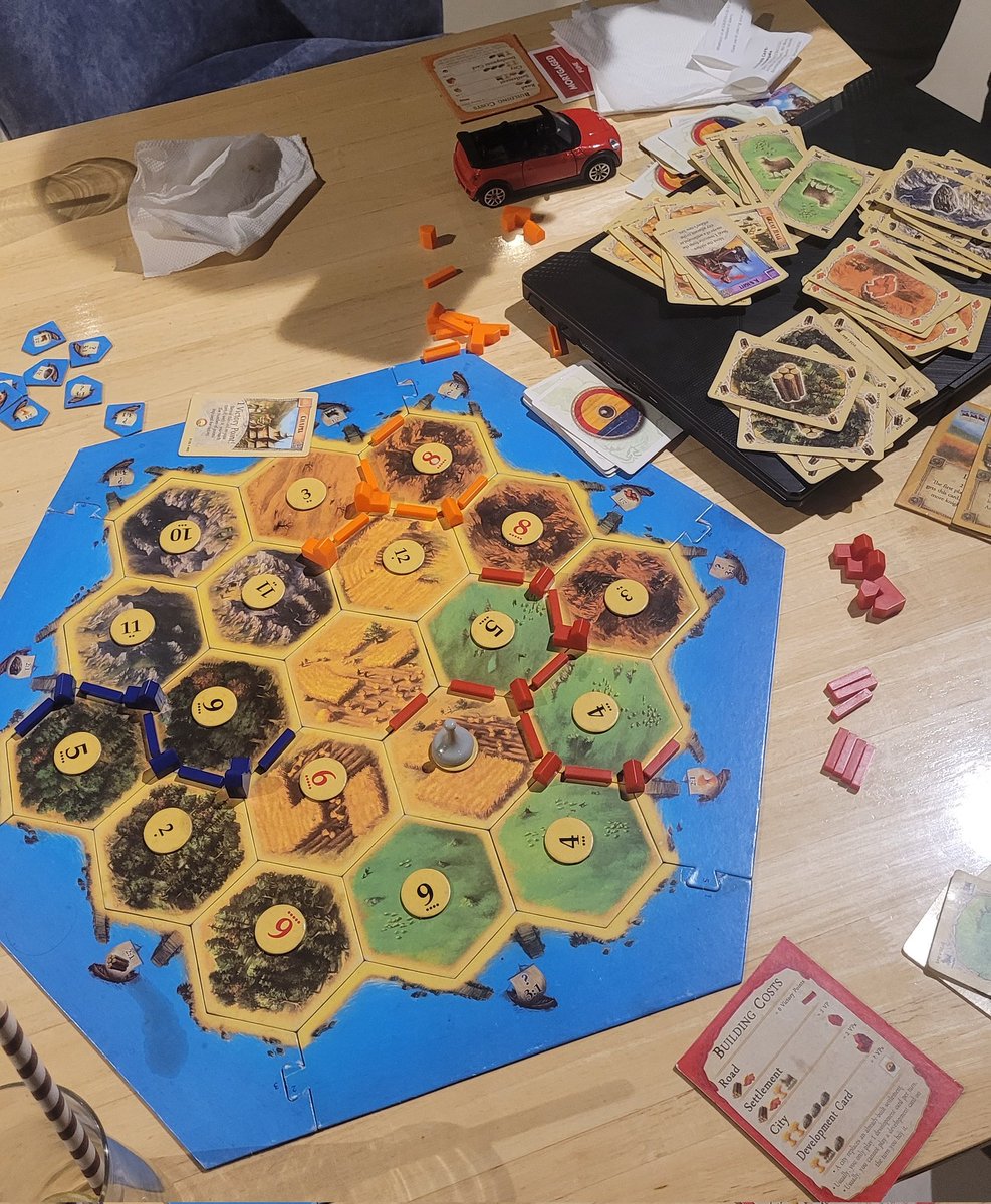 Dontworrydev's tweet photo. Tried #Catan today 👍 https://t.co/nD01KMiggC