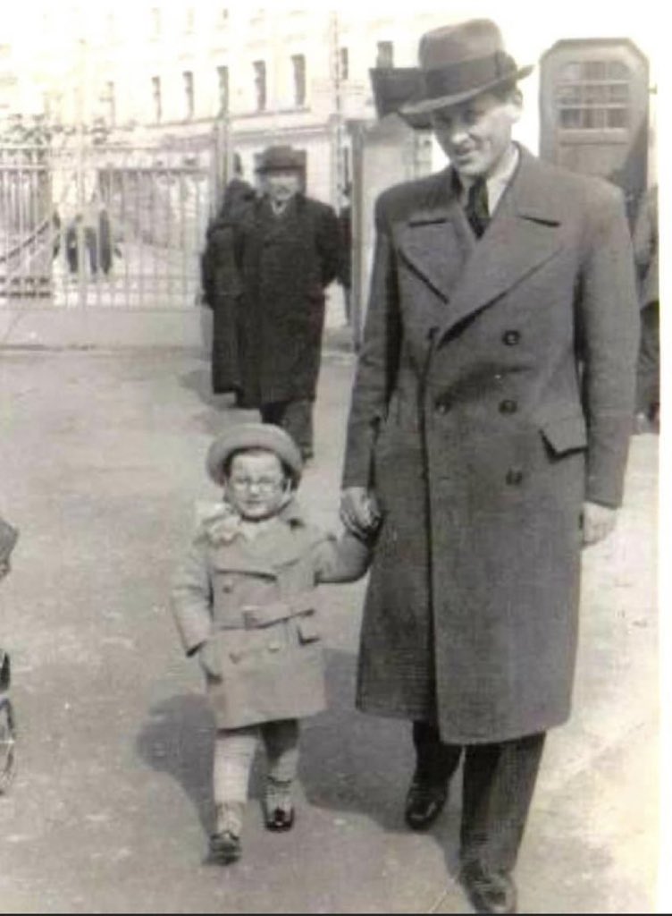 #HolocaustRememberanceDay in memory of the 6,000,000 Jewish victims of the Shoa. One of them was my grandfather Avner Hecht z”l who was murdered in Romania. Since the Hamas massacre in October there is a disturbing rise in antisemitism. #NeverAgainIsNow