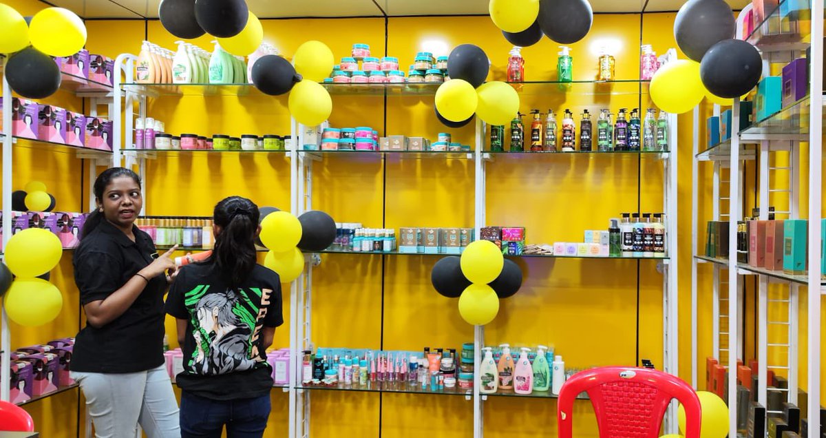 Another Woolo Powder Room commenced operations today at  Thane Railway station. Another 5 railway stations will have this facility soon.<a href="/srdcmmumbaicr/">Sr DCM, Mumbai, CR</a>