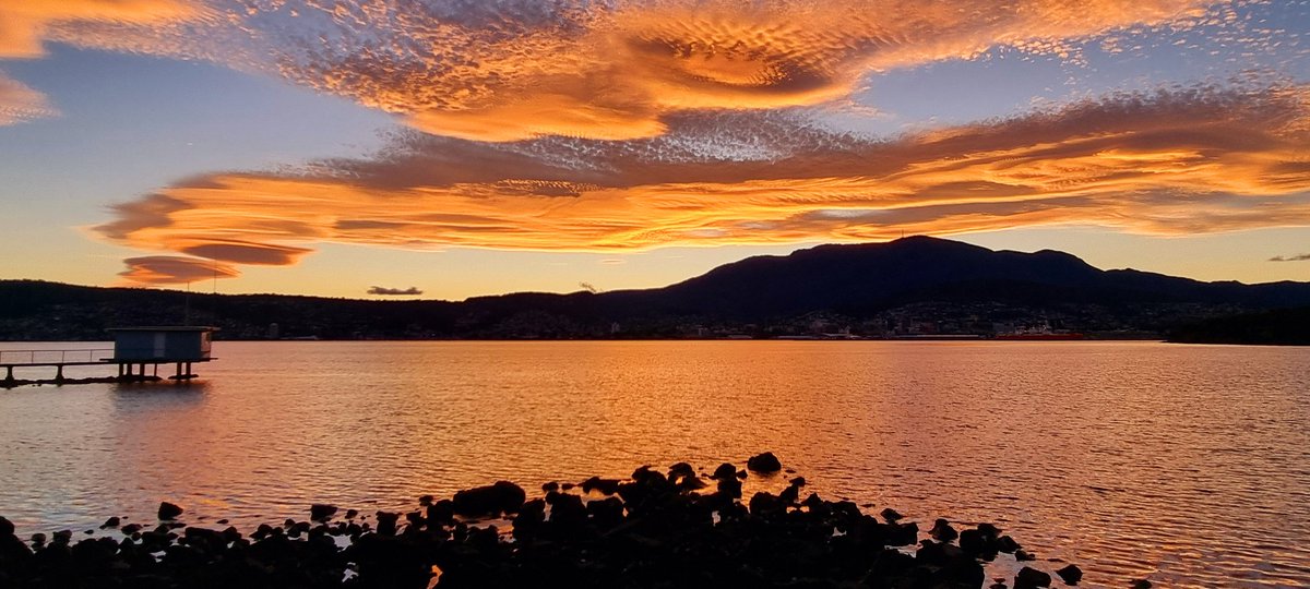 Sunsets don't get much better in Hobart
#Hobart #tasmania #sunset