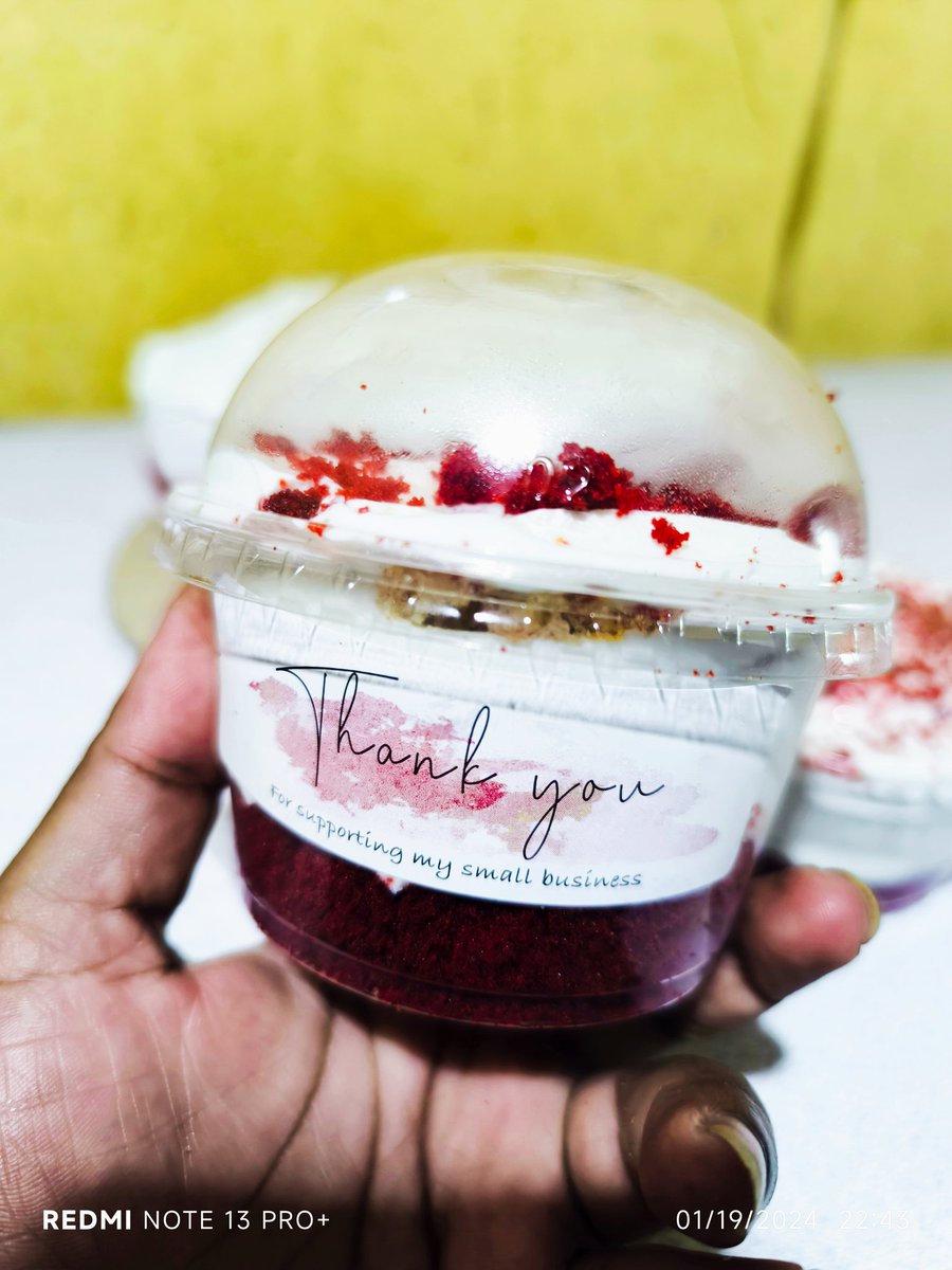 Nzwanya97's tweet photo. To be available on Wednesday 😊
500ml cake container @k5000
375ml cake jar @k4000
250ml cake jar @k3000

Please RT my customer may be on your TL 🤗  Thank you ❤️ https://t.co/BljsEpoyJi