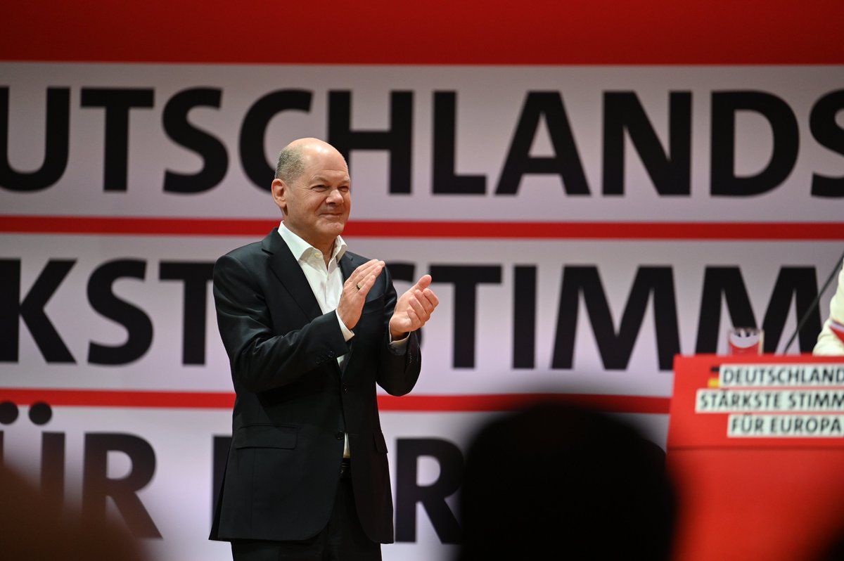 SPD_LSA's tweet photo. Unsere stärkste nationale Aufgabe in Deutschland ist die Europäische Union! Wir brauchen eine starke EU, die Partner ist in der Welt! @OlafScholz #EuroDel #SPD https://t.co/DTu9XWFuL7