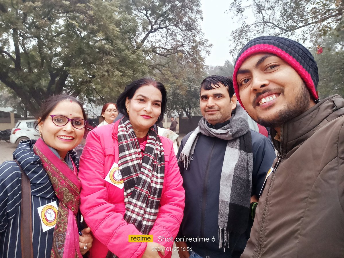 दौड़ में 🏆 चैंपियन वही बनता है
जो अंतिम सांस तक संघर्ष करता है...

#RunForOPS

<a href="/PMOIndia/">PMO India</a>
<a href="/narendramodi/">Narendra Modi</a>
<a href="/myogioffice/">Yogi Adityanath Office</a>
<a href="/RahulGandhi/">Rahul Gandhi</a>
<a href="/yadavakhilesh/">Akhilesh Yadav</a>
<a href="/Mayawati/">Mayawati</a> 
<a href="/ANI/">ANI</a> 
<a href="/PTI_News/">Press Trust of India</a> 
<a href="/ravishndtv/">ravish ndtv</a>
<a href="/Aamitabh2/">Amitabh Agnihotri</a>
<a href="/brajeshlive/">Brajesh Misra</a>
<a href="/TheRedMike/">The Red Mike</a>
<a href="/vijaykbandhu/">Vijay Kumar Bandhu</a>
<a href="/PatiNeeraj/">Dr. neeraj pati Tripathi</a>