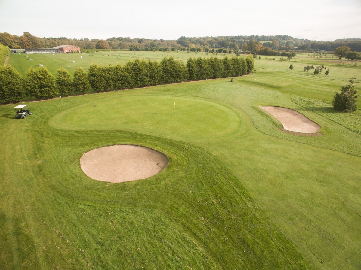 HalfpennyGreen's tweet image. Current opening times for October to March

Monday to Friday: 07.30 – Daylight Hours
Weekends inc. bank holidays:  07.00 – 17:00 Daylight Hours
Call to book.
#Golf #Green #TeeOff #StaffordshireGolfCourse