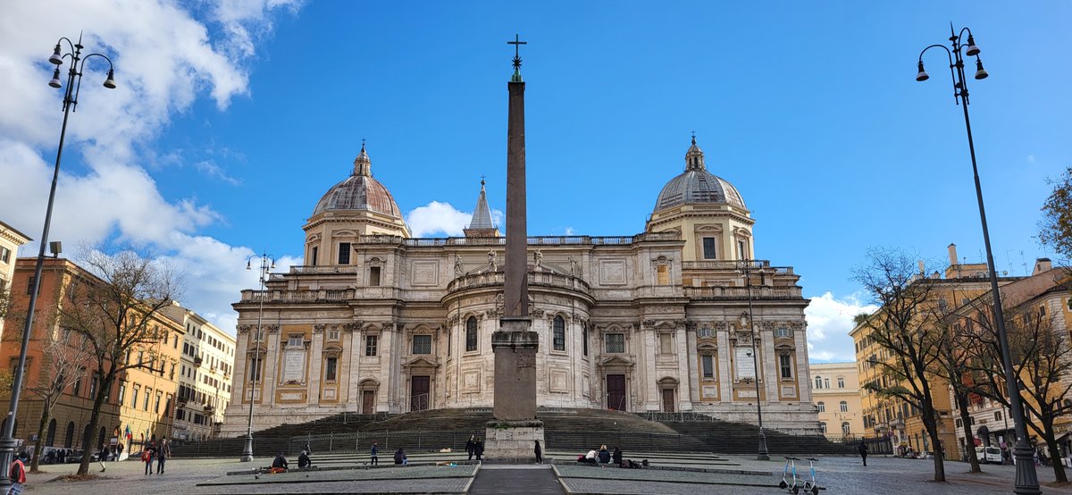 Piazza dell'Esquilino y Santa Maria Maggiore. 
#FelizDomingo