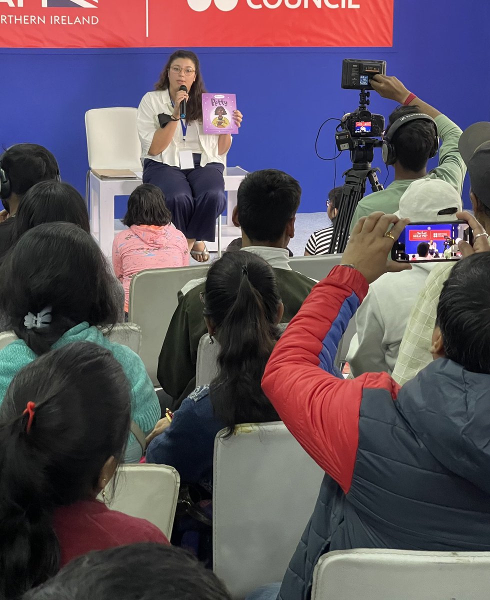 Right now at Kolkata Literature Festival! Poet Laureate @nia_llinos reading her book about the remarkable Betty Campbell to a packed audience of children and parents. How beautiful. Proud that our Welsh heroes and identities are being championed here at one of the worlds…