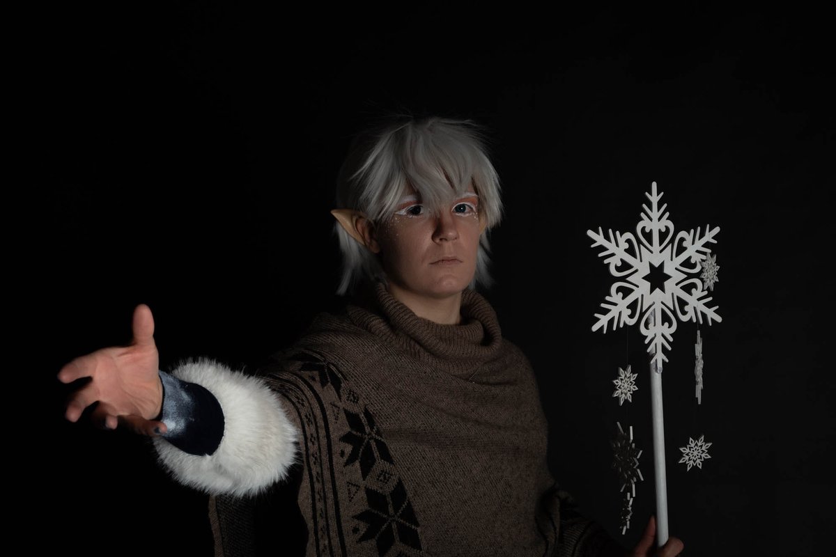 #desucon #frostbite sunnuntain kuvauspalvelun kuviakin alkaa valumaan. Lintuja, seikkailua, magiaa, normipäivä. Nämä ja paljon muuta conikuvat.fi/desucon-frostb…