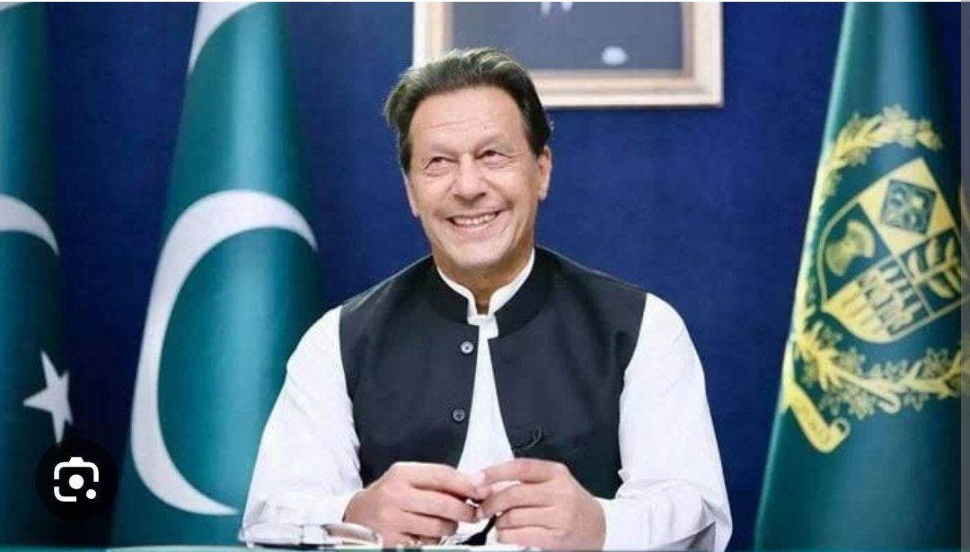 کوشش کریں مسکراہٹ کا سبب بنیں نا کہ دل آزاری کا کیونکہ اس کٹھن دور میں کسی کے چہرے پر مسکراہٹ لانا بھی صدقہ ہے
 مسکرائیے اور مسکراہٹ کی وجہ بنیں !
#X_promo