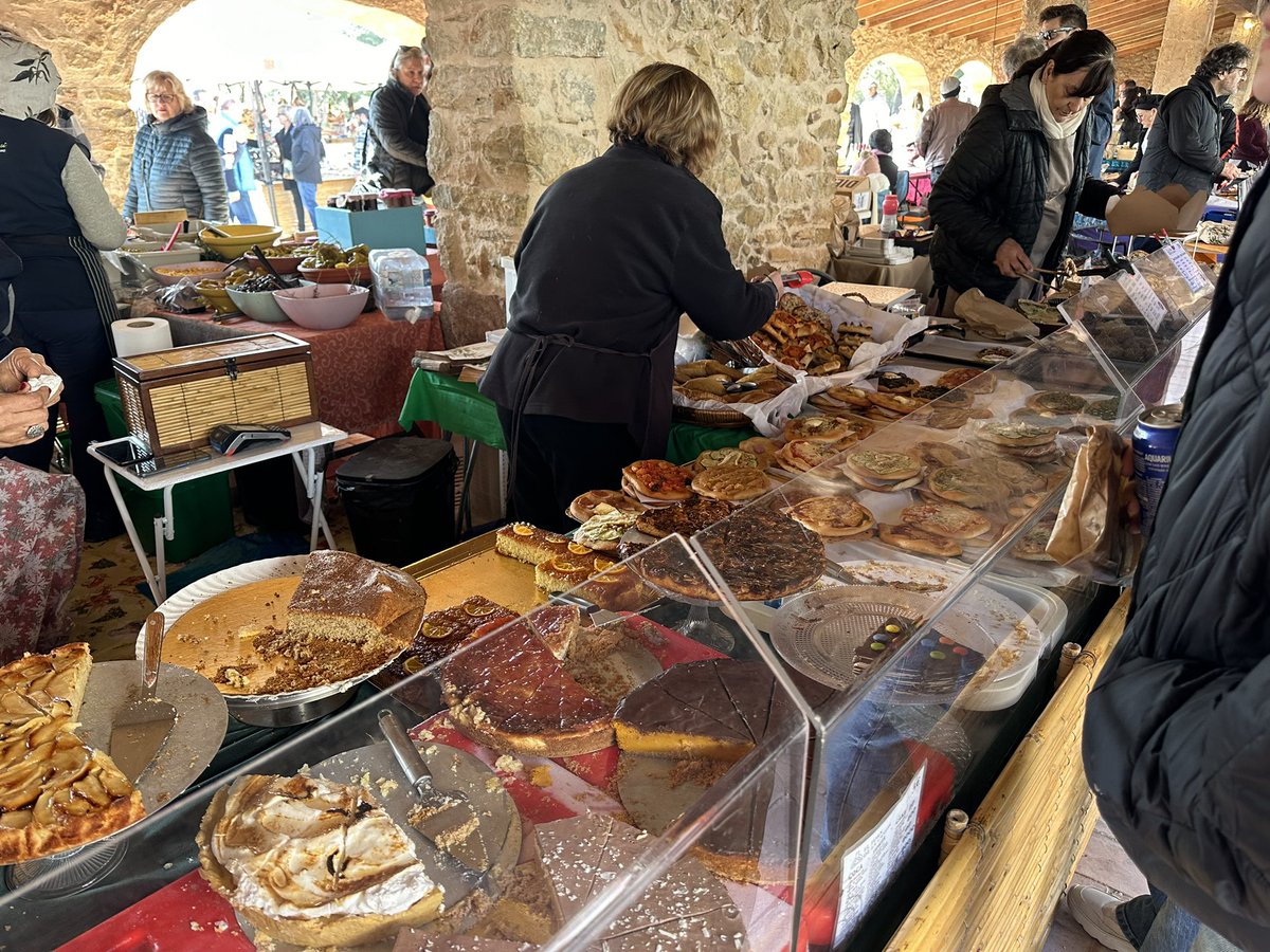 Earhaan's tweet image. #Mercat wel een keer leuk😊