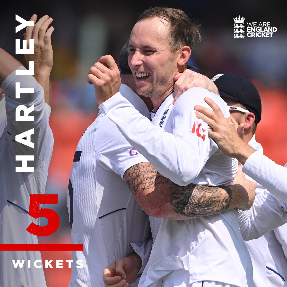 🖐 on Test Debut! 👏

Match Centre: ms.spr.ly/6010ivhr0

🇮🇳 #INDvENG 🏴󠁧󠁢󠁥󠁮󠁧󠁿 | @tomhartley100