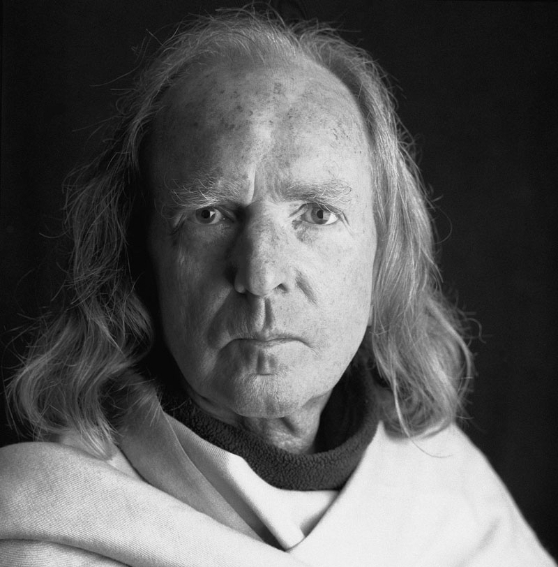 Today is what would have been the 80th birthday of composer John Tavener. We premiered 6 of his works across three decades, and we’re preparing for a 5-date tour with @cellojohnston of his intensely moving The Protecting Veil in February. 📅 brittensinfonia.com/events/the-pro…