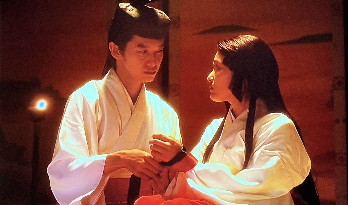 RowdyHere's tweet photo. NHKで雅な緊縛プレイが流れたｗｗｗｗｗｗｗｗｗ

#光る君へ #本郷奏多 #井上咲楽 https://t.co/tje9A9FZf2