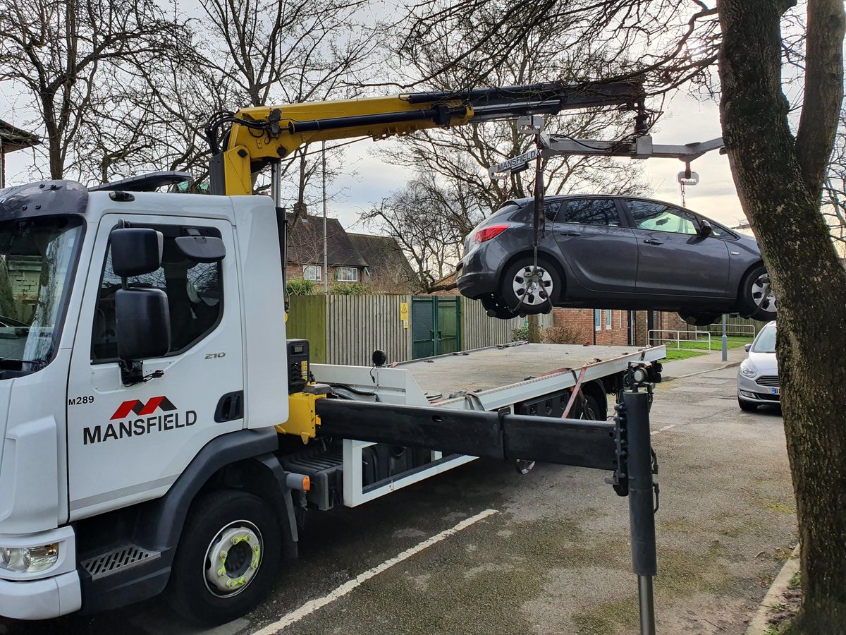 QuintonWMP's tweet image. Quinton and @BartleyGreenWMP officers have located a stolen car in Quinton, thanks to intelligence from the local community.
Now returned to the rightful owner.
#neighbourhoodpolicing
23111 / 23842