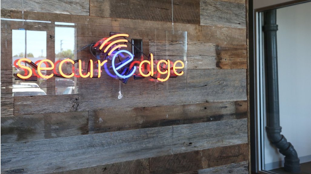 CyberHypeCLT's tweet image. Sunday Series - Charlotte Tech News of the Week - Charlotte tech company SecurEdge Networks raised $9.2M in recent Series A round #cyberhypeclt #techyourseat #clttech #charlotte  bizjournals.com/charlotte/inno…