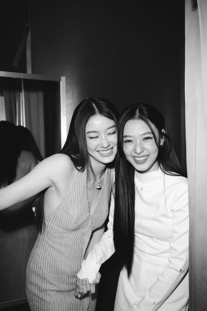 NamtanTipnaree's tweet photo. Last night with you 🌌 https://t.co/m2f89xglCv