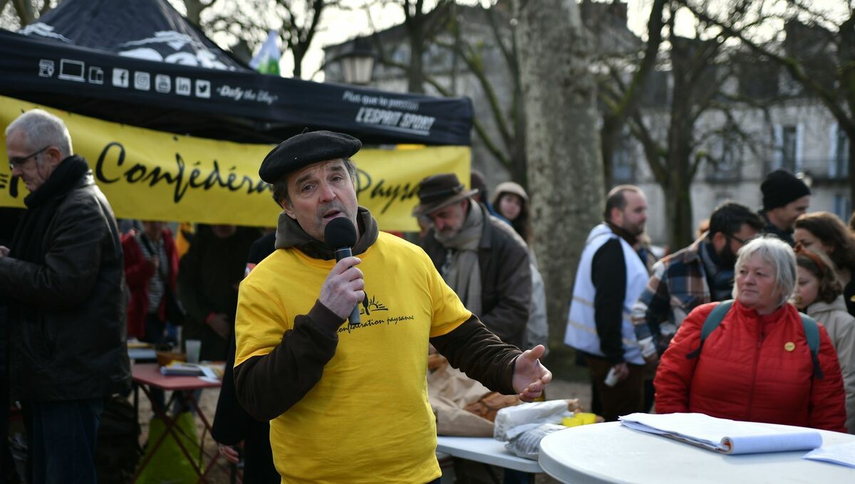 Colère agricole : la confédération paysanne de #Dordogne se lance dans le mouvement à #Périgueux
➡️ l.francebleu.fr/Sgrq