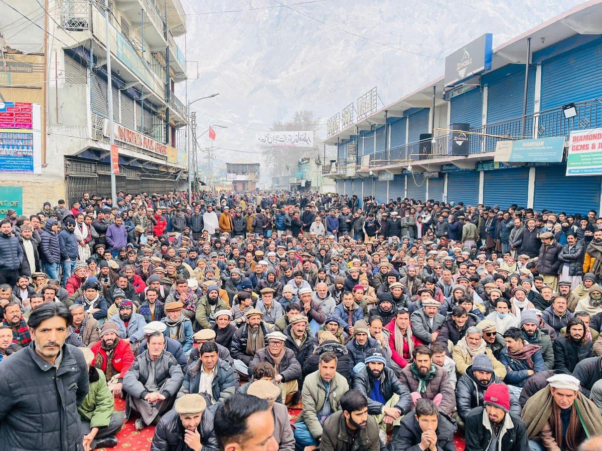 workfromhunza's tweet photo. GB has been stripped of its basic rights for far too long. The time has come to assert our rightful claims and stand united against the injustices of this oppressive system.

#GBWantAutonomy #GilgitBaltistan https://t.co/xrU9QELthZ