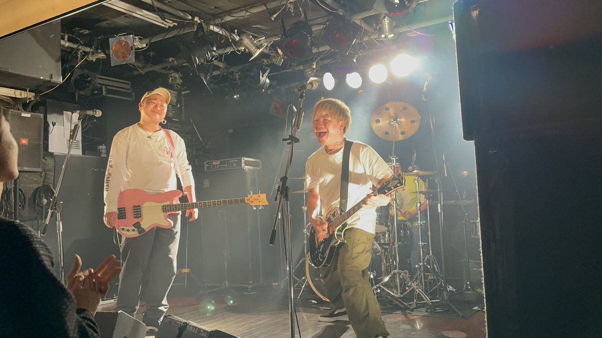 Limit×Zone tweet media
