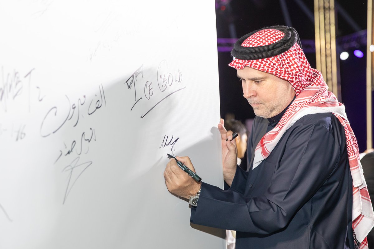 Jetourqatar's tweet photo. We extend our sincere gratitude for gracing us with your presence at the Jetour T2 launch event. Your support and enthusiasm significantly contributed to the success of the occasion.
Thank you for being a part of this event, and we look forward to continuing our journey together https://t.co/kNcCKD4V5g
