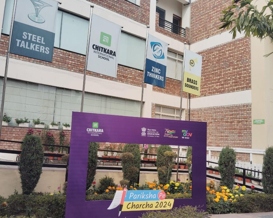 SchoolEduChd's tweet photo. #PPC2024
#SelfiePoints
@Chitkara_School
#CelebratingExams
@PMOIndia
@EduMinOfIndia
@DselEduMinistry
@Annapurna4BJP
@cbseindia29
@ncert
@ciet_ncert
#ParikshaPeCharcha
#NewIndia
#YuvaShakti https://t.co/GKkl4DXDDw