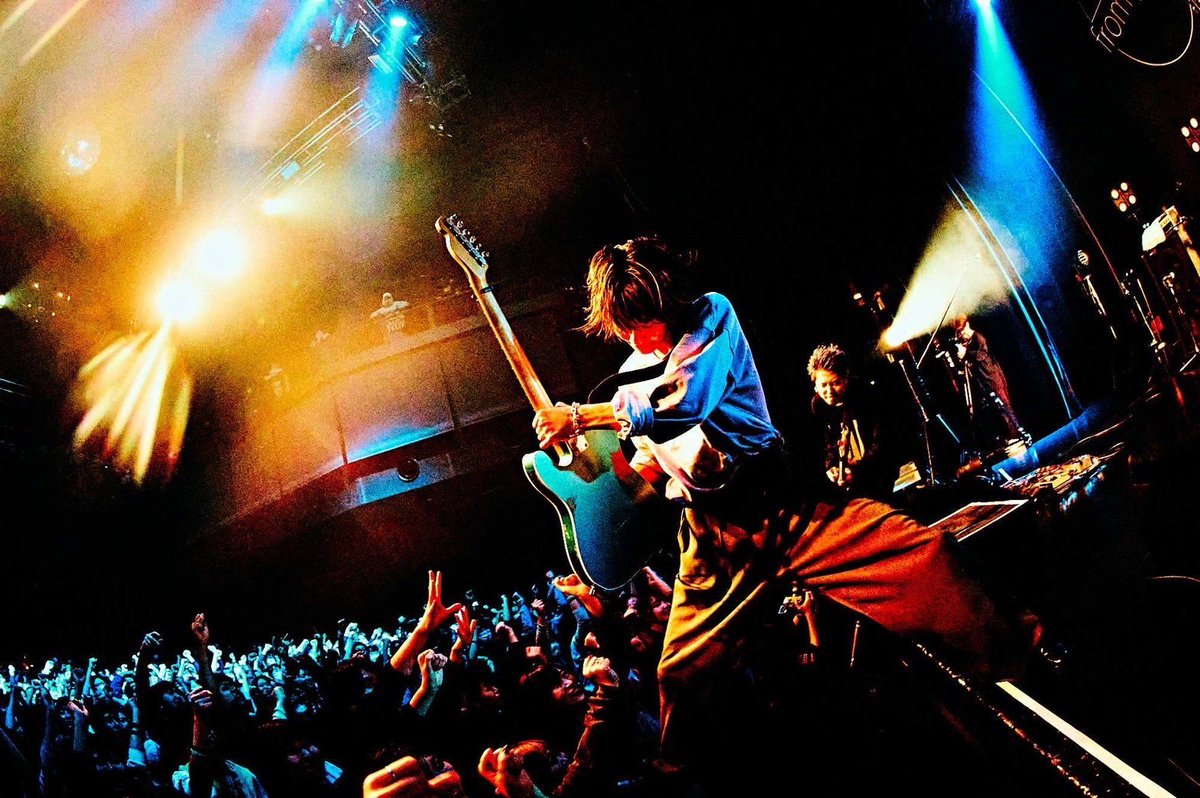 IvytFG's tweet photo. 2023.1.28
Zepp Shinjuku

ありがとう。
ソールドアウト嬉しかった。
初めてみんなと写真を撮ったよ。

あんまり言葉にならないが今日はいいや。
そのくらいの時間だったから。

これからもIvy to Fraudulent Gameよろしく！

撮影
@hamanokazushi https://t.co/5FpGTXCU8D